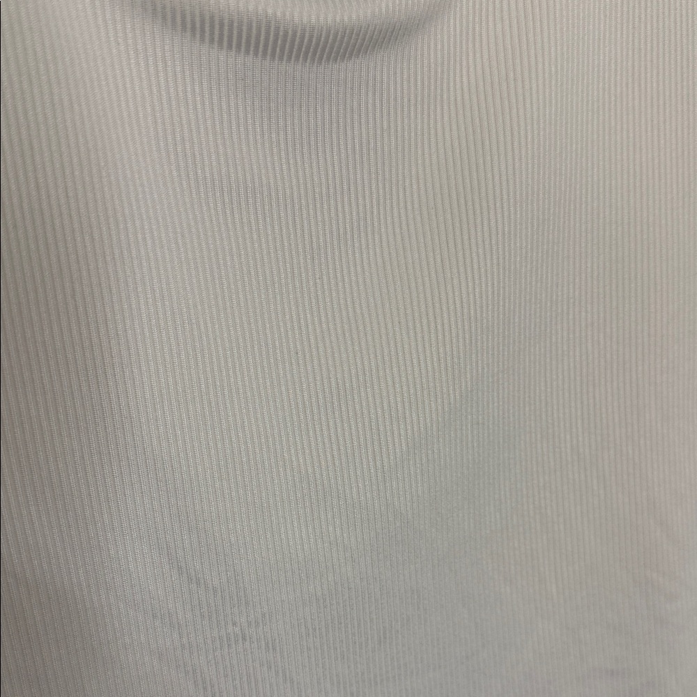 Square-Neck Ribbed Cream Tank Top - Picture 3 of 6
